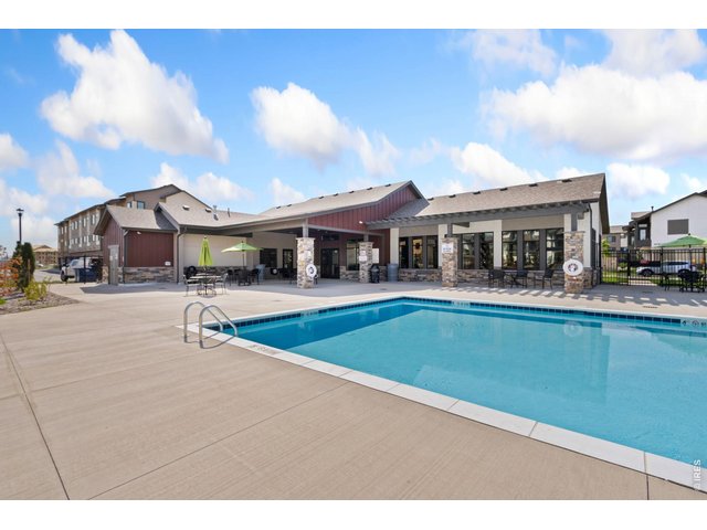 Property Photo 33 