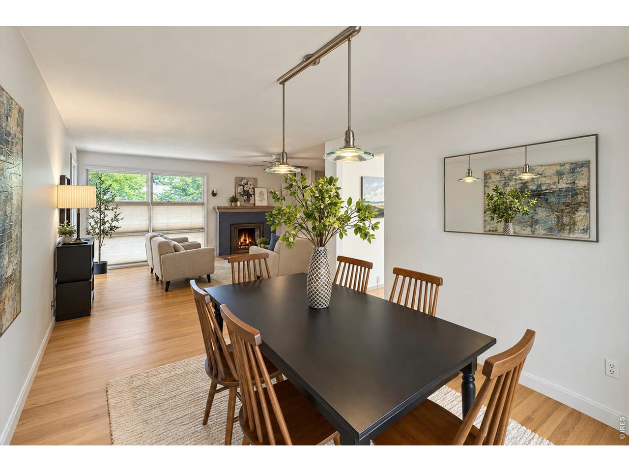 Property Photo 10 Room to Entertain