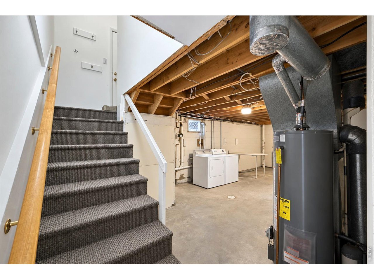 Property Photo 19 Basement Landing