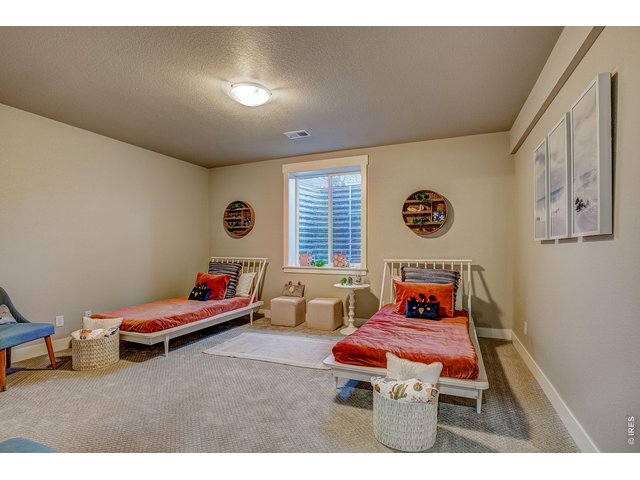 Property Photo 18 Basement fourth bedroom