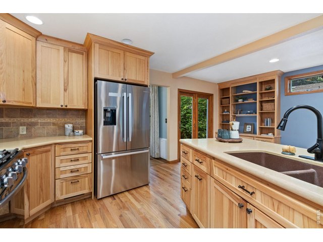 Property Photo 14 