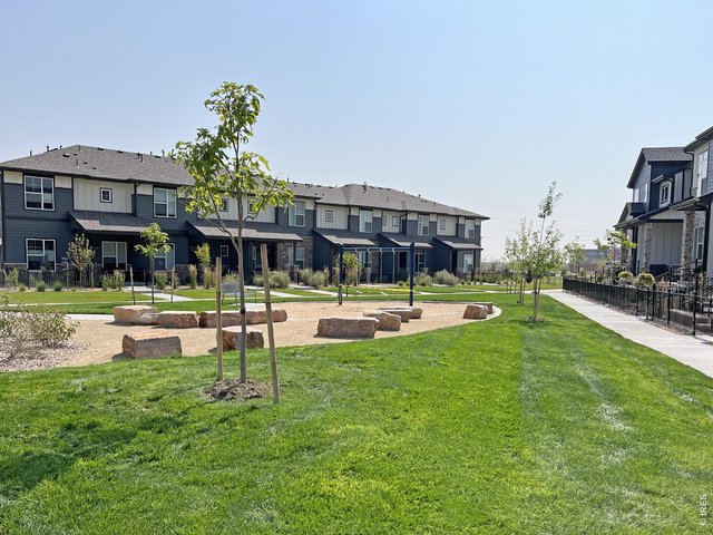 Property Photo 21 Ample green space throughout the community!
