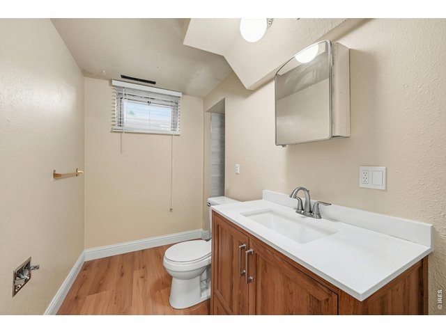 Property Photo 20 NEWLY RENOVATED BATHROOM!!!