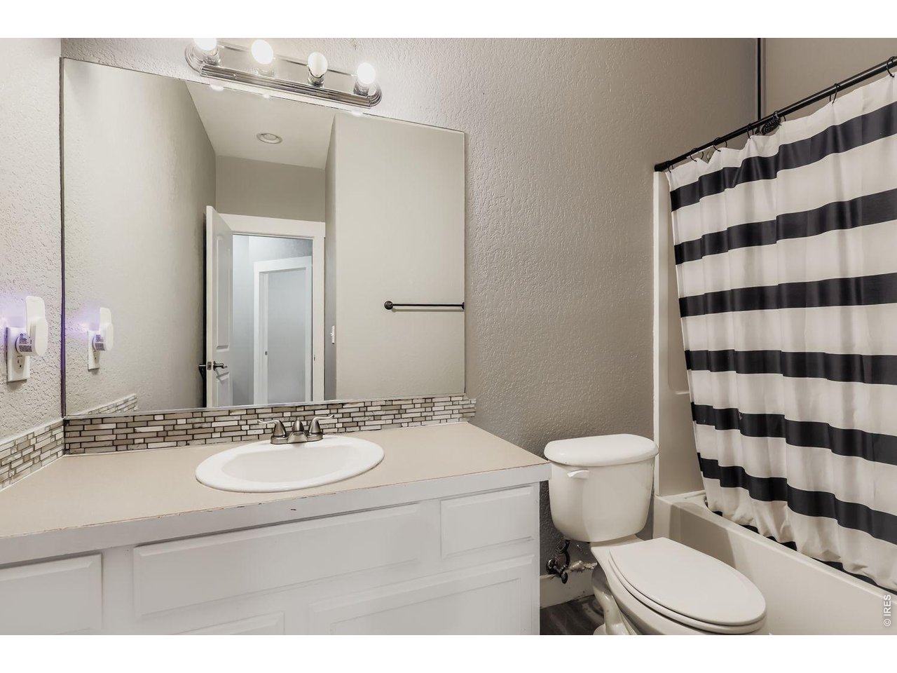 Property Photo 24 