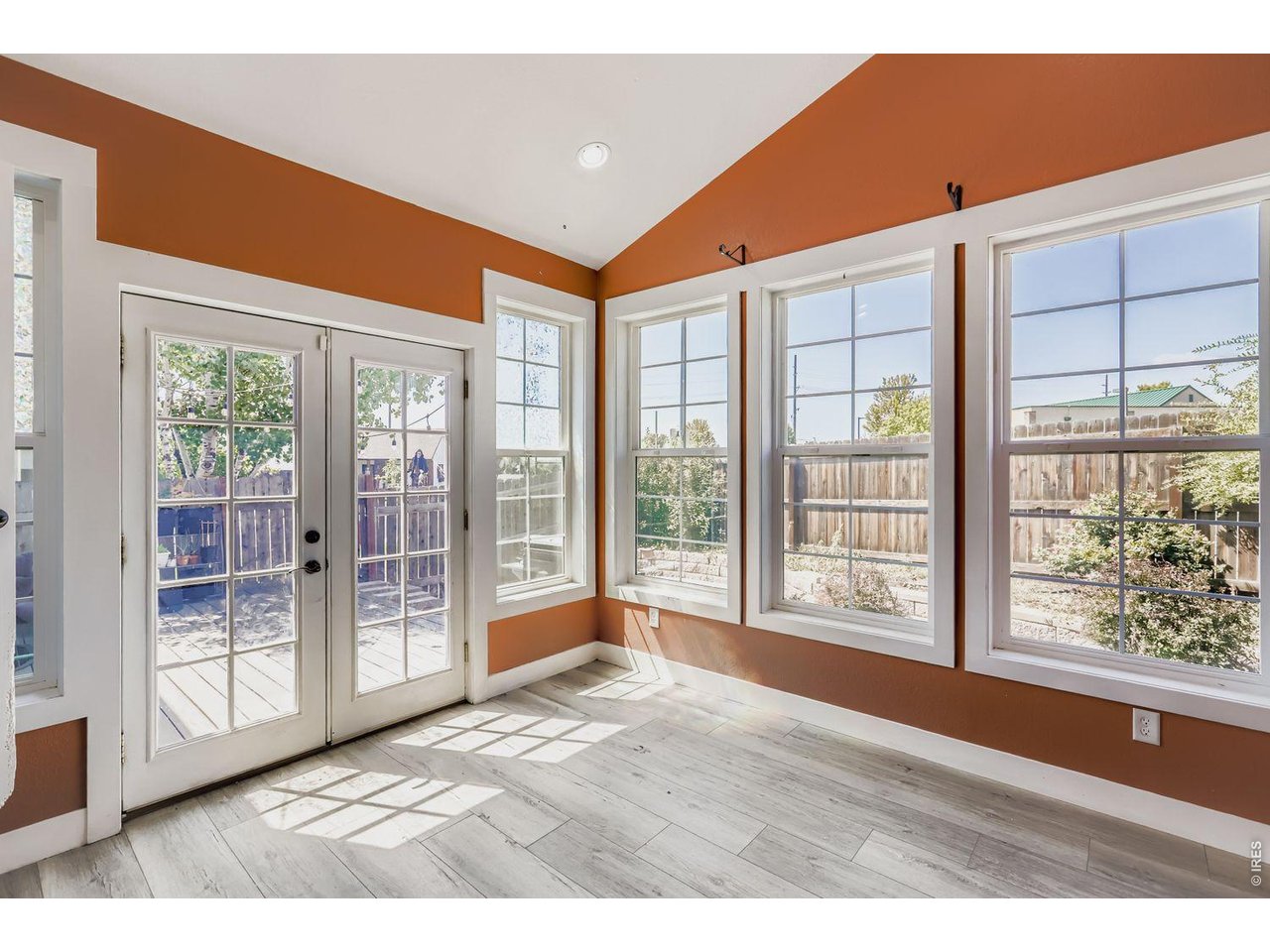 Property Photo 14 Sunroom