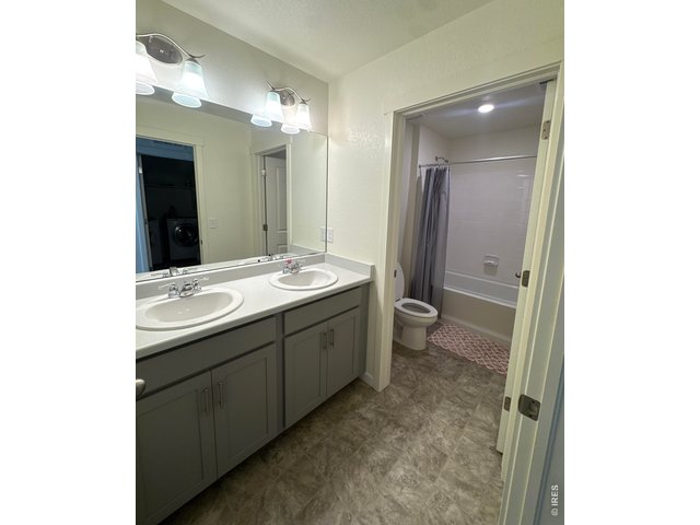 Property Photo 25 Hall Full Bath