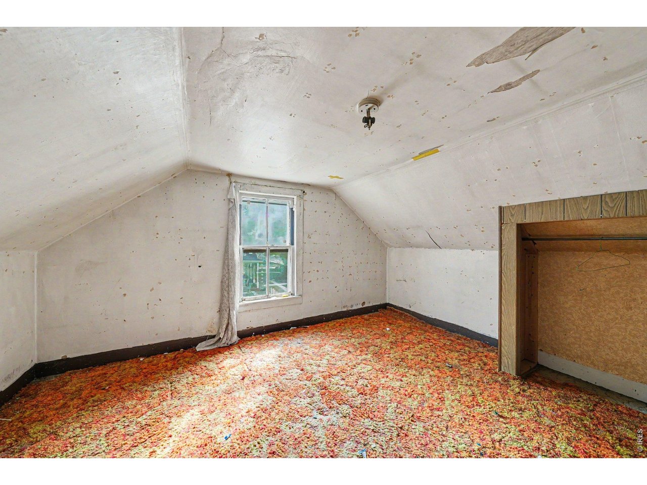 Property Photo 10 upper bed
