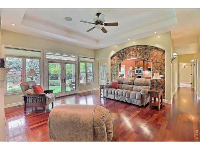 Property Photo 10 Spacious and Open Floor Plan
