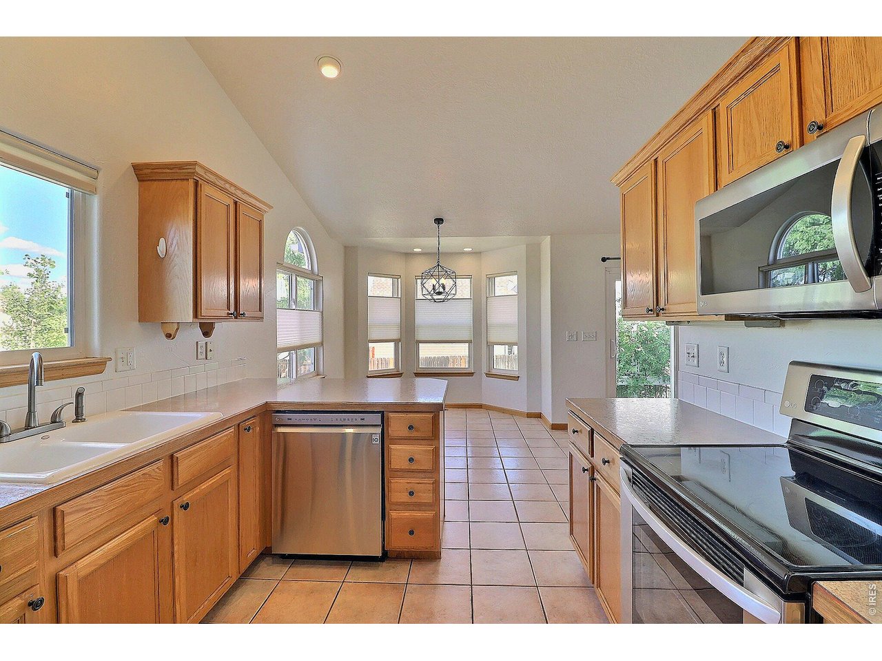 Property Photo 13 Newer Appliances