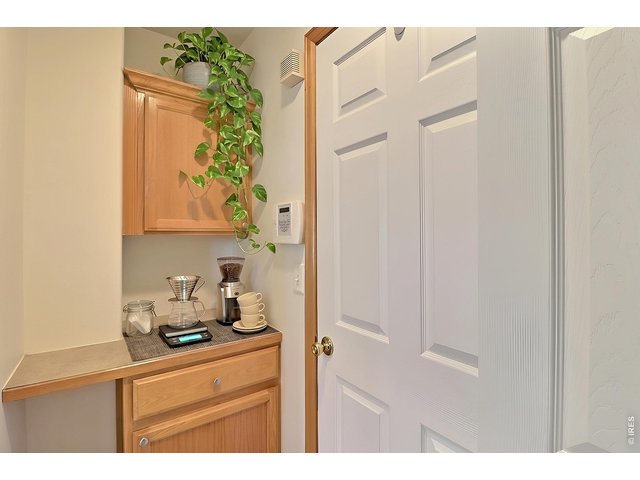 Property Photo 14 Charming Area for Coffee Bar or Wine Bar