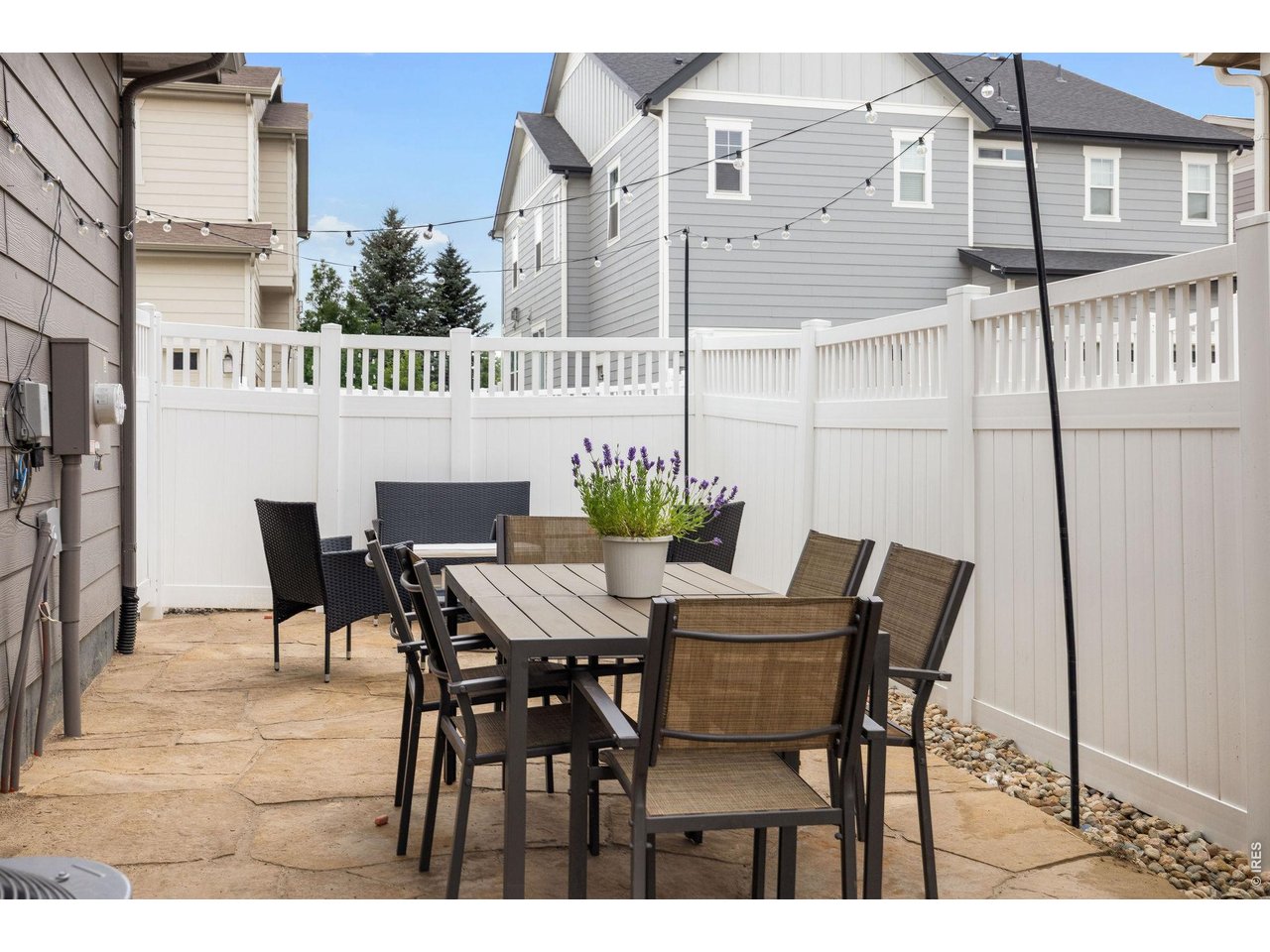 Property Photo 2 Welcome to 2501 Winding Drive! A peaceful retreat in Prarie Village