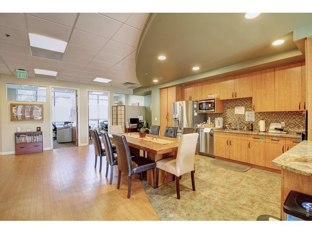 Property Photo 13 Kitchen
