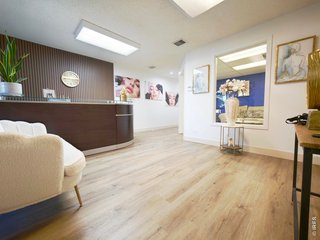 7586 W Jewell Ave 202 Lakewood, CO 80232