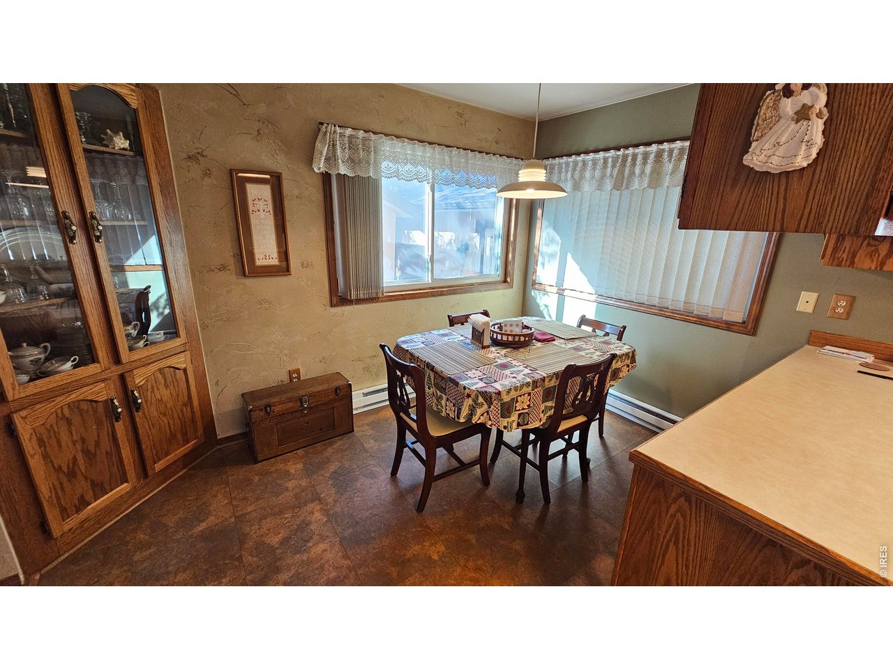Property Photo 8 Eat in area off kitchen & living room