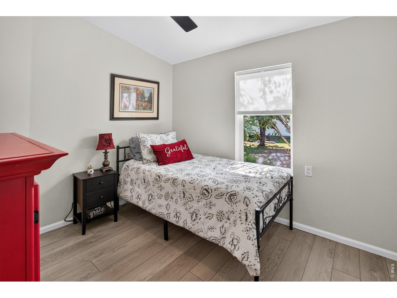 Property Photo 15 Guest Bedroom