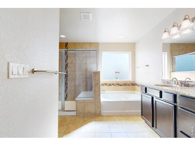 Property Photo 24 Shower and soaker tub