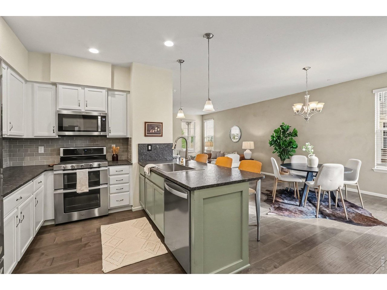 Property Photo 11 