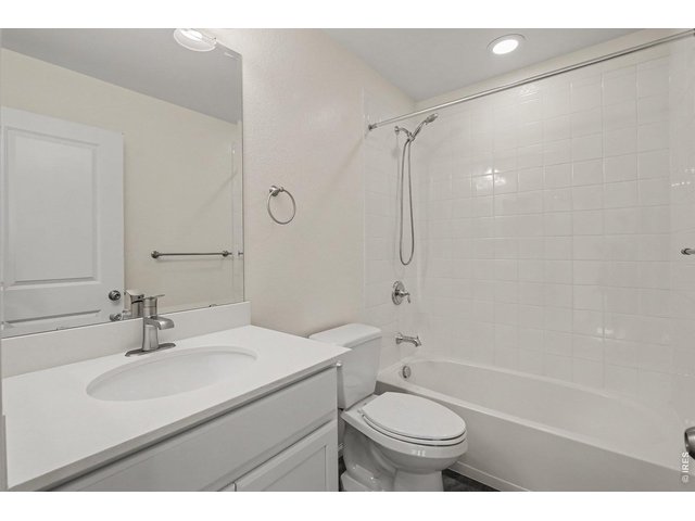 Property Photo 24 2nd floor hallway bathroom