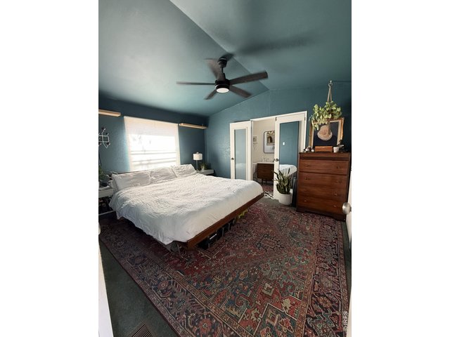 Property Photo 8 Gorgeous Primary bedroom