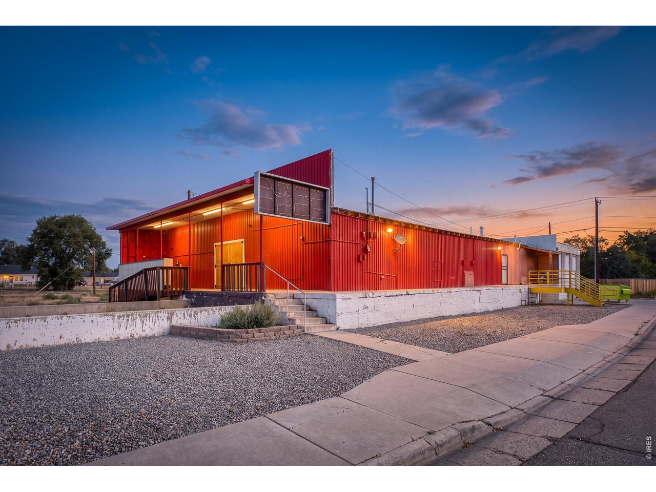 Property Photo 1 