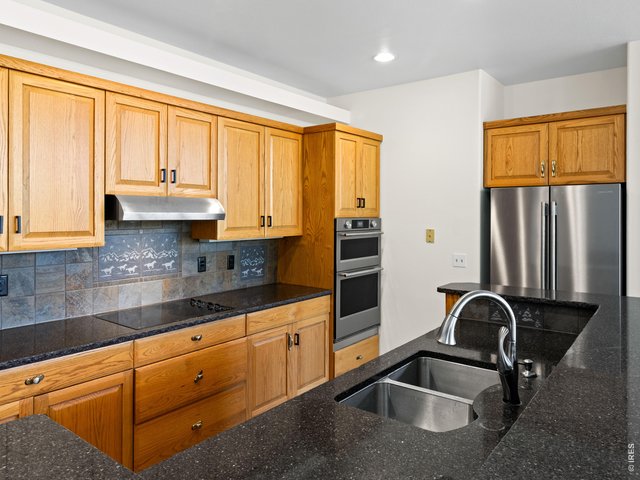 Property Photo 17 Kitchen