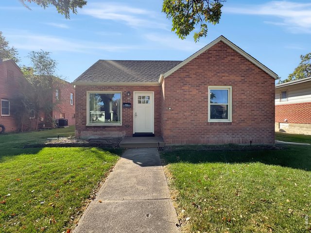 Property Photo 37 605 Columbine St