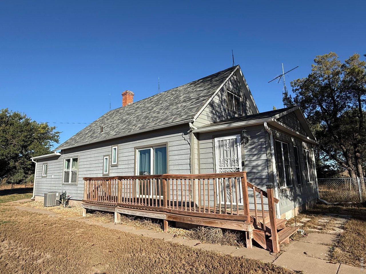 Property Photo 4 