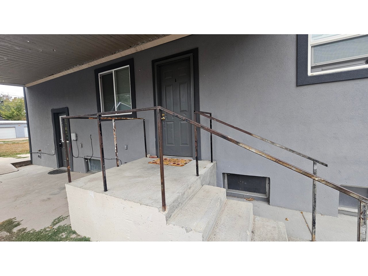 Property Photo 5 Side entries for units B & C