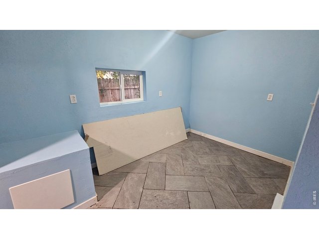Property Photo 14 Unit D