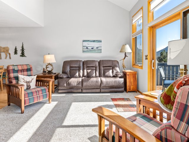 Property Photo 12 Just show up and enjoy the mountain lifestyle