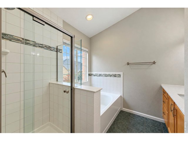 Property Photo 23 Primary Bath