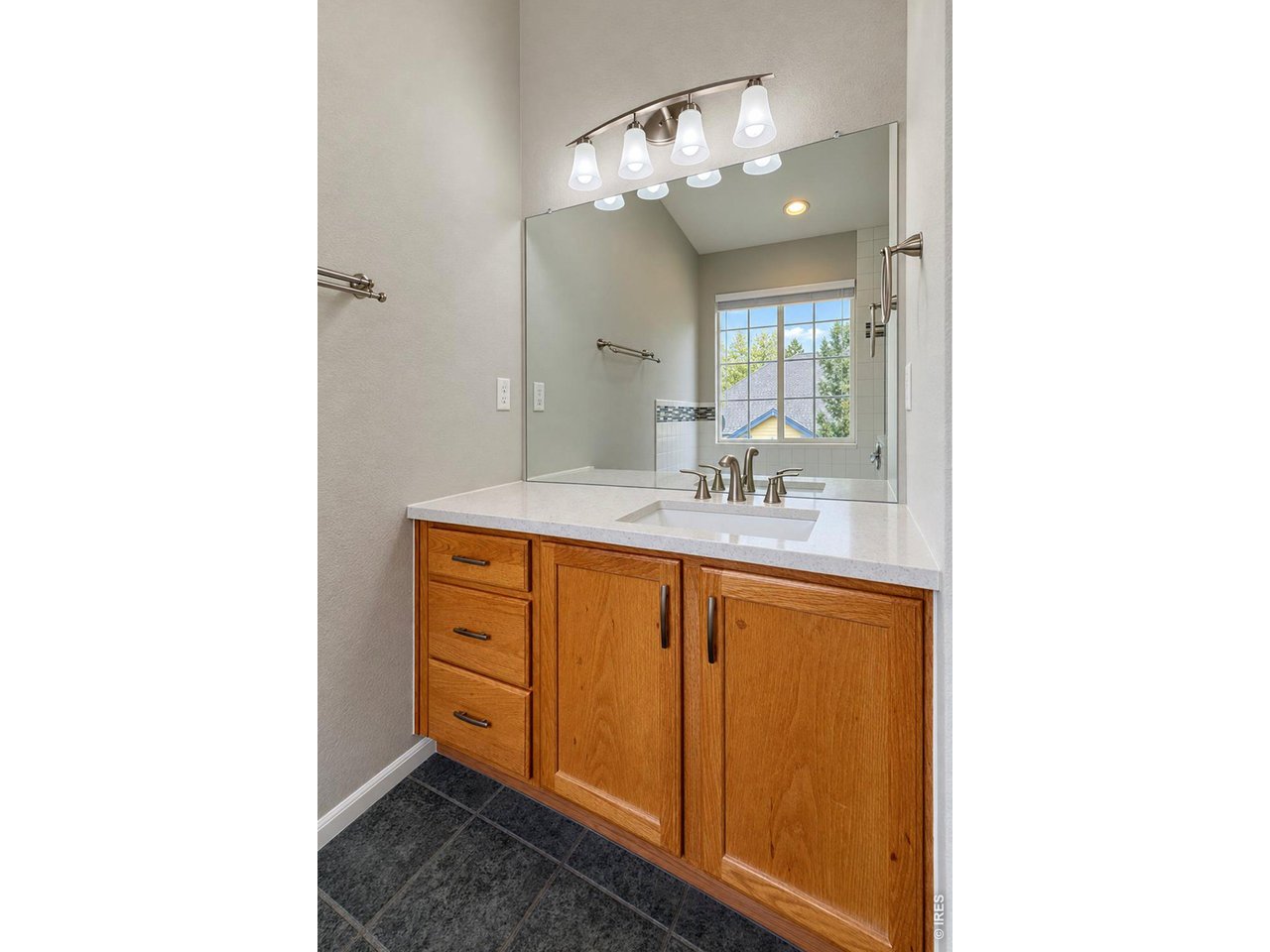 Property Photo 26 Primary Bath