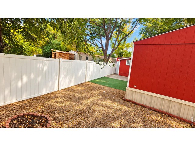 Property Photo 20 Enclosed back yard