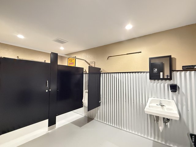 Property Photo 16 