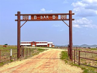 4613 County Road 160 Westcliffe, CO 81252