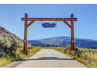 357 Amherst Rd Gypsum, CO 81637