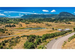 646 Henry's Lake Dr Chromo, CO 81128