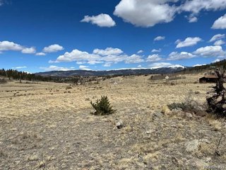3059 Wells Fargo Cir Jefferson, CO 80456