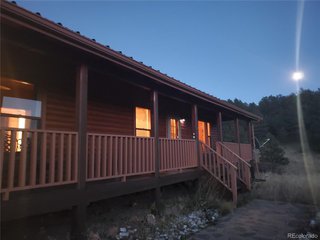 958 Meadows Ln Florissant, CO 80820