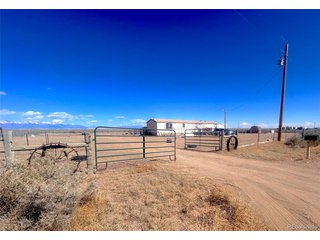 10850 County Road 45 Center, CO 81125