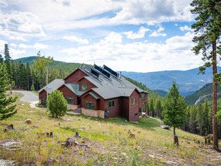 76 Raven Ridge Rd Idaho Springs, CO 80452