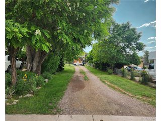 5870 Nelson Ct Arvada, CO 80004