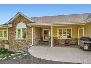 557 Highpoint Cir Black Hawk, CO 80422