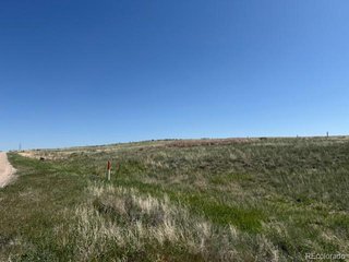 38 Arlyn Way Wray, CO 80758
