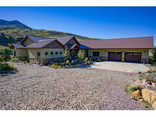 1833 Yellowstone Creek Rd La Veta, CO 81055