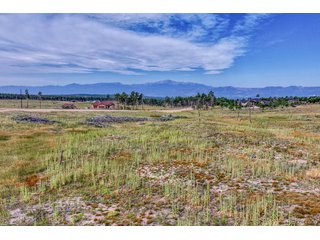 1 Forest Heights Cir Colorado Springs, CO 80908