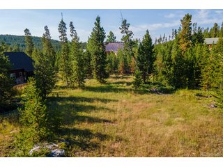 34 Rocky Mountain Ln Grand Lake, CO 80447