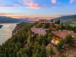31 Pinnacle Ln Dillon, CO 80435