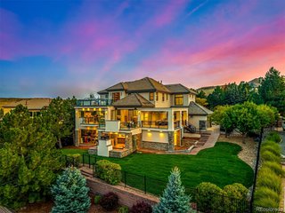 8667 Sawgrass Dr Lone Tree, CO 80124