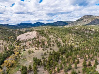 22511 Resort Creek Rd Foxton, CO 80433